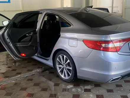 Hyundai Grandeur 2015 года за 9 000 000 тг. в Тараз – фото 3