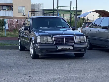 Mercedes-Benz E 280 1992 года за 2 800 000 тг. в Талдыкорган – фото 2