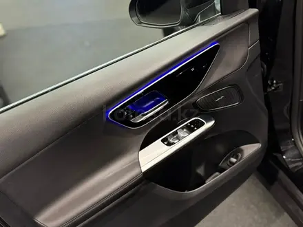 Mercedes-Benz GLC Coupe 300 4MATIC 2025 года за 39 785 760 тг. в Алматы – фото 4