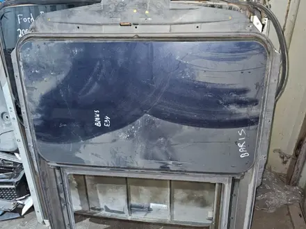 Люк на крышу БМВ (стекло, моторчик, корпус, механизм) за 30 000 тг. в Алматы – фото 4