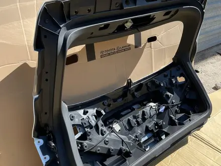 Крышка багажника на TOYOTA HIGHLANDER 2020-2023 new original за 681 800 тг. в Шымкент – фото 7