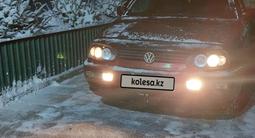 Volkswagen Golf 1994 года за 1 499 000 тг. в Есик