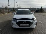 Hyundai Elantra 2019 года за 8 200 000 тг. в Астана