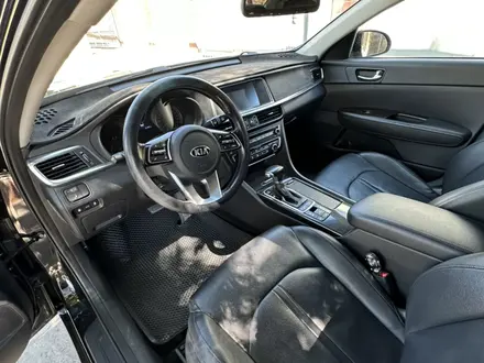 Kia K5 2018 года за 9 300 000 тг. в Алматы – фото 10