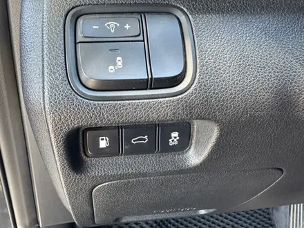 Kia K5 2018 года за 9 300 000 тг. в Алматы – фото 13