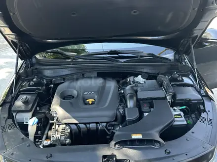 Kia K5 2018 года за 9 300 000 тг. в Алматы – фото 21