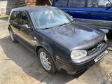 Volkswagen Golf 2002 годаүшін3 300 000 тг. в Алматы