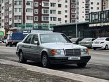 Mercedes-Benz E 230 1992 года за 3 000 000 тг. в Астана – фото 4