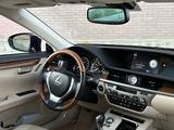 Lexus ES 300h 2013 годаүшін7 900 000 тг. в Жанаозен – фото 2