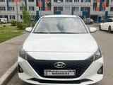 Hyundai Accent 2020 годаfor6 400 000 тг. в Алматы – фото 2