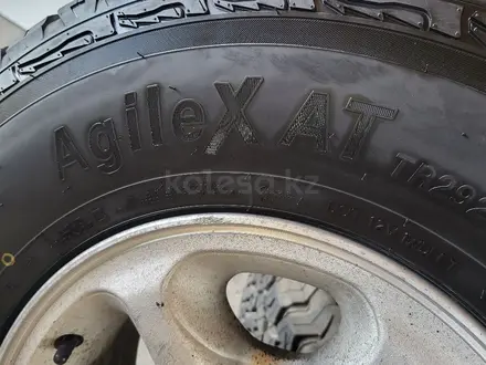 31.10.5r15 А/Т 24год с дисками Mitsubishi 7j ET + 10 за 145 000 тг. в Алматы – фото 6