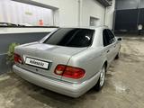 Mercedes-Benz E 280 1999 годаfor4 500 000 тг. в Туркестан – фото 5