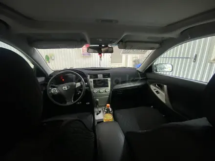 Toyota Camry 2011 года за 4 500 000 тг. в Актау – фото 6