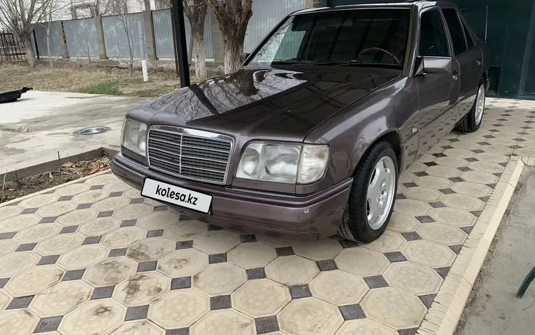 Mercedes-Benz E 220 1994 года за 2 450 000 тг. в Туркестан