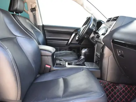 Toyota Land Cruiser Prado Comfort+ 2020 года за 22 300 000 тг. в Атырау – фото 14