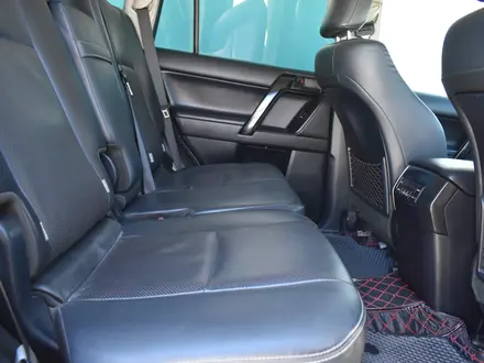Toyota Land Cruiser Prado Comfort+ 2020 года за 22 300 000 тг. в Атырау – фото 15