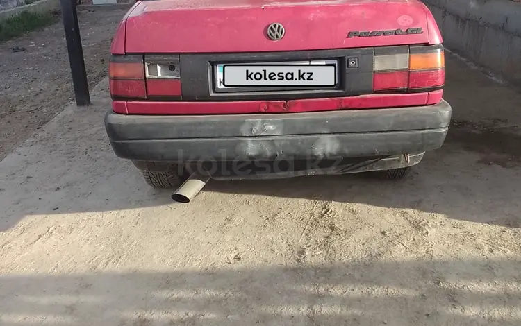 Volkswagen Passat 1988 года за 380 000 тг. в Алматы