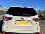 Toyota Highlander 2014 годаүшін17 500 000 тг. в Астана – фото 5