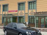 Mercedes-Benz E 240 2001 года за 4 500 000 тг. в Жанаозен – фото 2