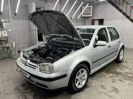 Volkswagen Golf 2001 года за 5 000 000 тг. в Караганда – фото 42