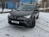 Toyota RAV4 2015 годаүшін12 700 000 тг. в Атырау – фото 2