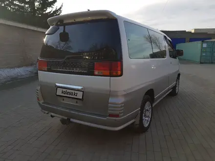 Nissan Elgrand 1999 года за 6 150 000 тг. в Усть-Каменогорск – фото 15
