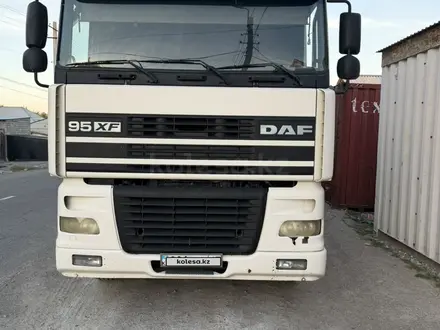 DAF  XF 95 2001 года за 16 000 000 тг. в Шымкент
