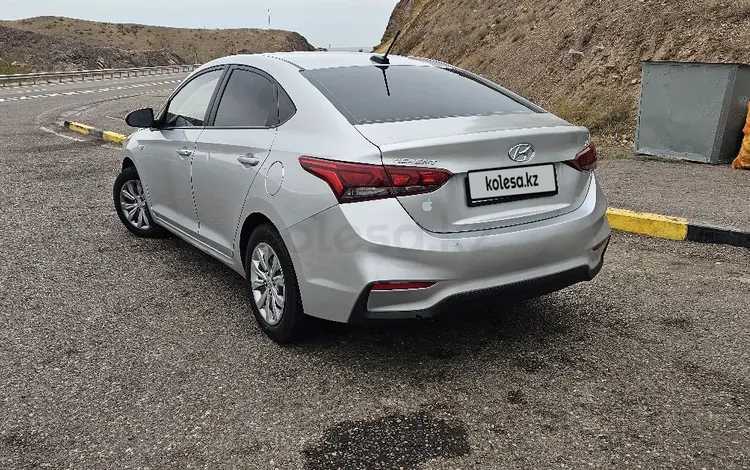 Hyundai Accent 2019 годаfor6 500 000 тг. в Алматы