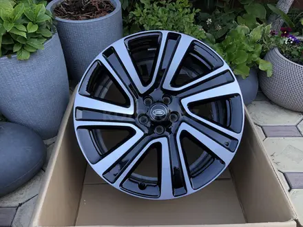 Оригинальные диски R22 на Range Rover L460, Range Rover Sport L461 за 860 000 тг. в Алматы – фото 23
