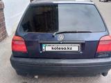 Volkswagen Golf 1994 годаfor1 200 000 тг. в Байконыр – фото 2