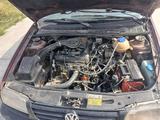 Volkswagen Vento 1993 годаfor650 000 тг. в Тараз – фото 5