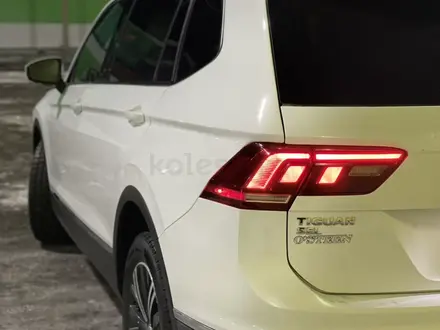 Volkswagen Tiguan 2018 года за 9 200 000 тг. в Уральск – фото 11