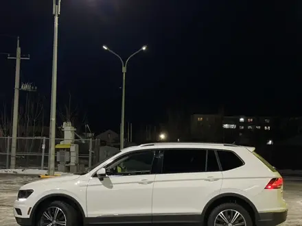 Volkswagen Tiguan 2018 года за 9 200 000 тг. в Уральск – фото 12