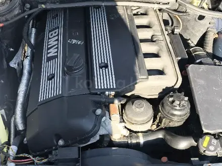 BMW 325 2000 года за 3 100 000 тг. в Алматы – фото 6