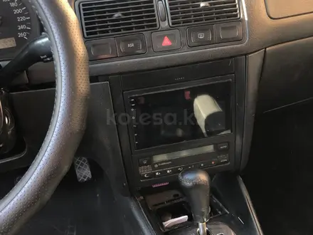 Volkswagen Golf 2002 года за 2 000 000 тг. в Тараз – фото 7