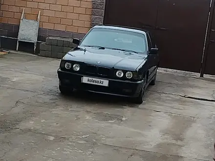 BMW 520 1994 года за 1 650 000 тг. в Тараз – фото 2