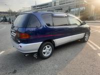 Toyota Ipsum 1997 года за 3 700 000 тг. в Алматы