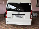 Toyota Hiace 2023 года за 33 000 000 тг. в Алматы – фото 4