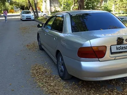 Mitsubishi Carisma 1998 года за 1 700 000 тг. в Костанай – фото 3