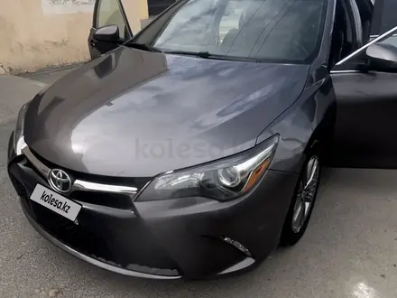 Toyota Camry 2016 года за 4 900 000 тг. в Атырау