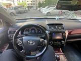 Toyota Camry 2014 годаfor9 200 000 тг. в Астана – фото 2