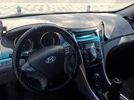 Hyundai Sonata 2012 года за 5 000 000 тг. в Актобе – фото 13
