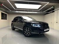 Volkswagen Touareg 2022 годаүшін34 500 000 тг. в Алматы