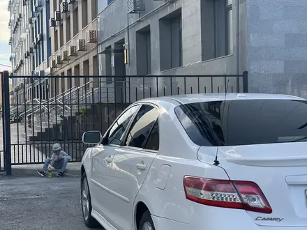 Toyota Camry 2011 года за 4 750 000 тг. в Атырау – фото 3