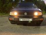 Volkswagen Golf 1993 года за 900 000 тг. в Алматы – фото 2