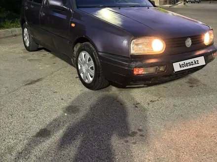 Volkswagen Golf 1993 года за 900 000 тг. в Алматы – фото 3