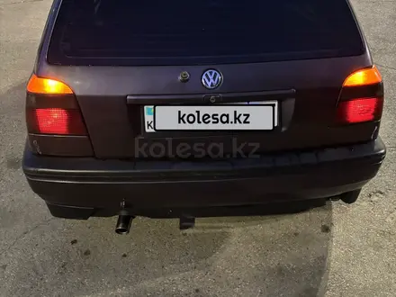Volkswagen Golf 1993 года за 900 000 тг. в Алматы – фото 6