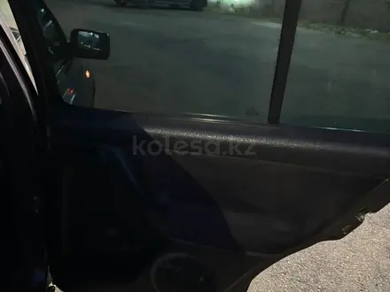 Volkswagen Golf 1993 года за 900 000 тг. в Алматы – фото 21