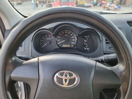 Toyota Hilux 2015 года за 10 800 000 тг. в Алматы – фото 14