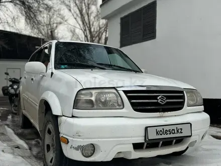 Suzuki XL7 2002 года за 2 700 000 тг. в Алматы